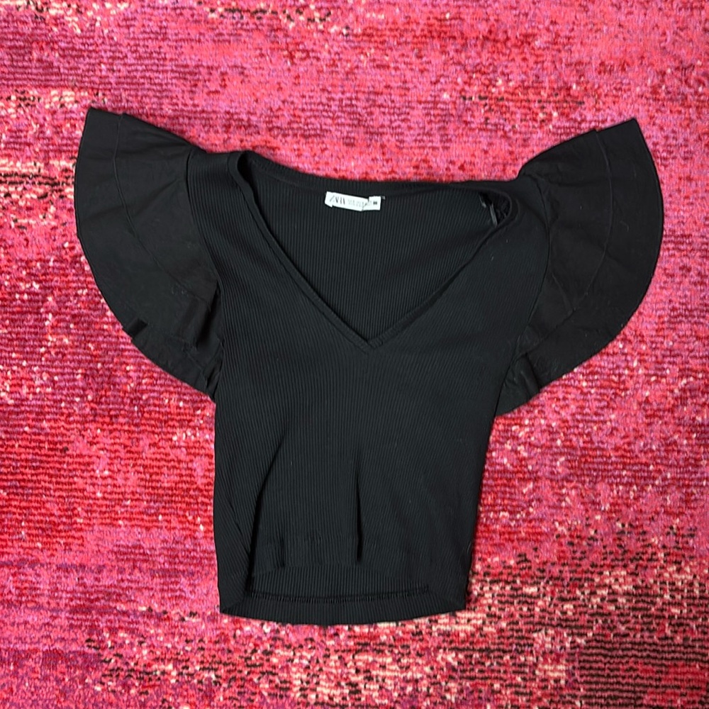 Black Zara top